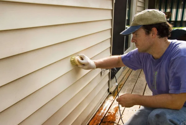 How to Clean Siding on House