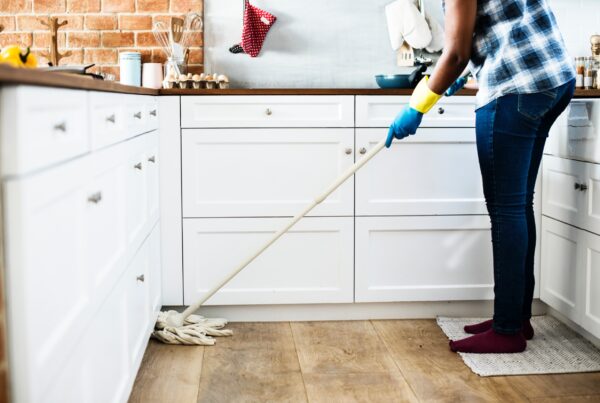 What is The Difference Between a House Keeper and House Cleaner
