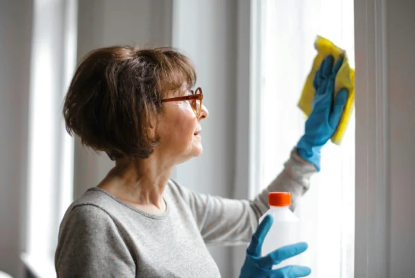 How to Clean Sliding Windows
