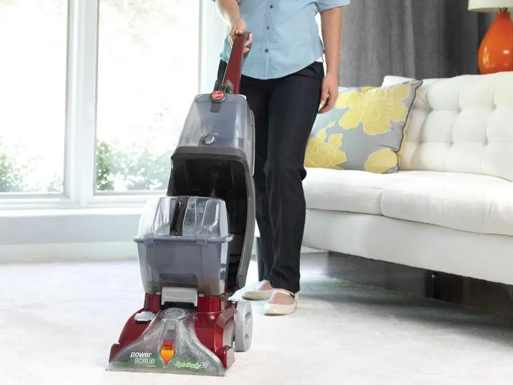What Is the Easiest and Fastest Way to Clean a Carpet?