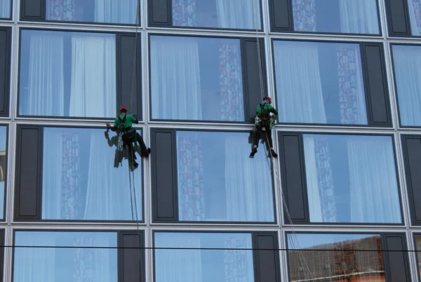 How to Price Commercial Window Cleaning