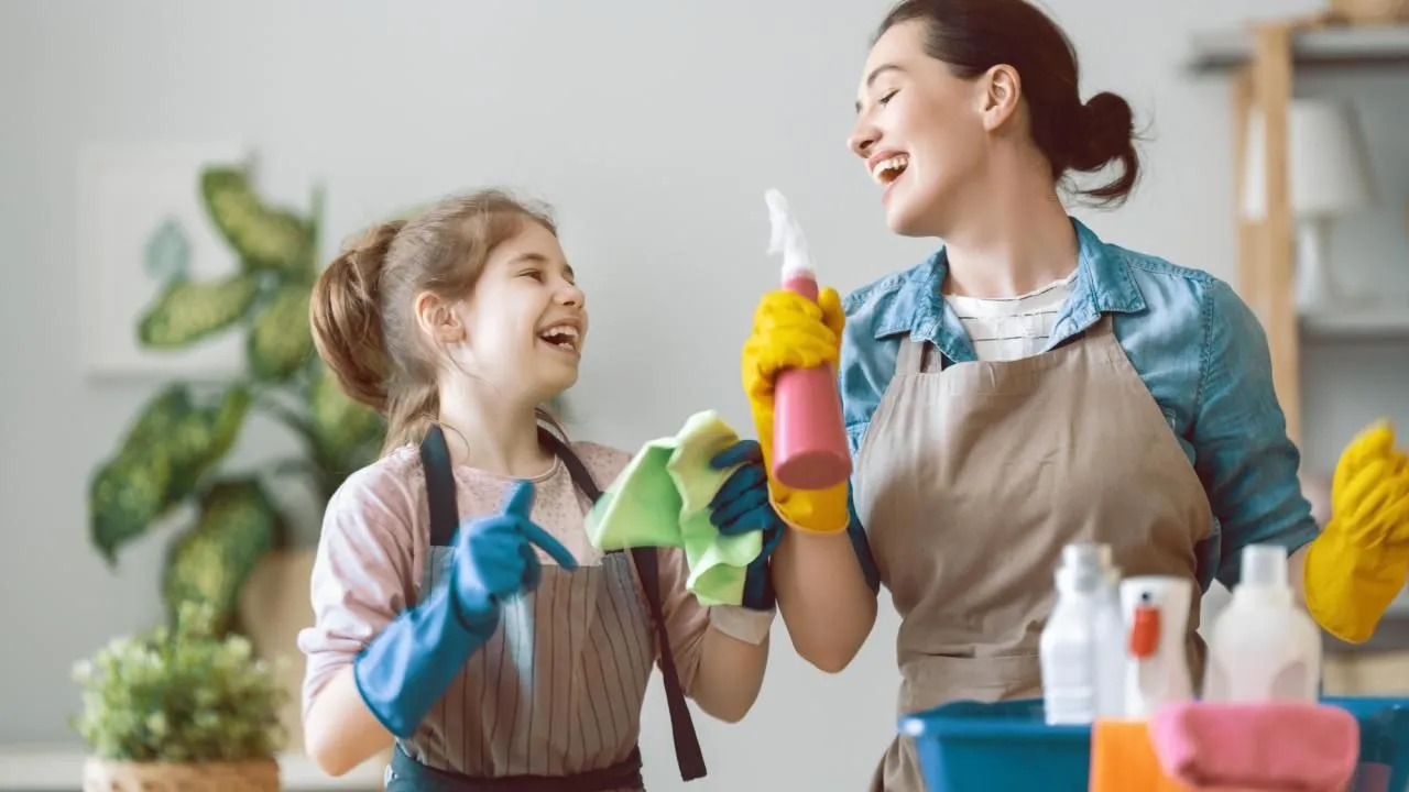 Cleaning Guide to Prepare Your Abbotsford Home for Summer