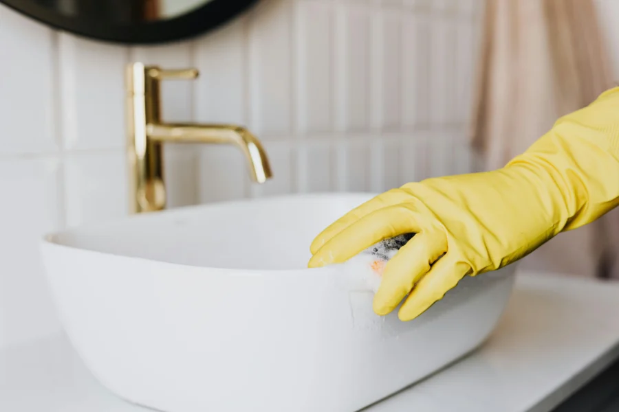 How to Choose the Right House Cleaning Service in Burnaby