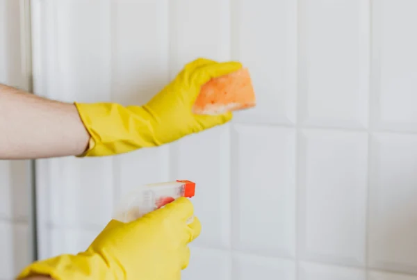 How to Clean Floor Tile Grout Without Scrubbing