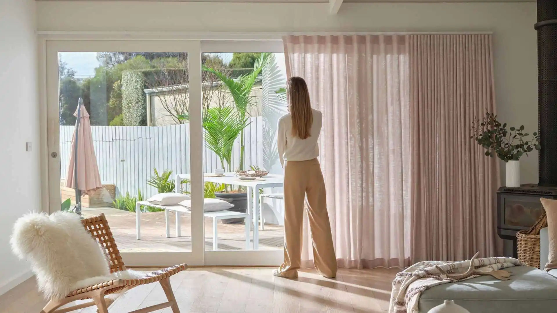Easy Methods for Spotless Cloth Blinds At Home