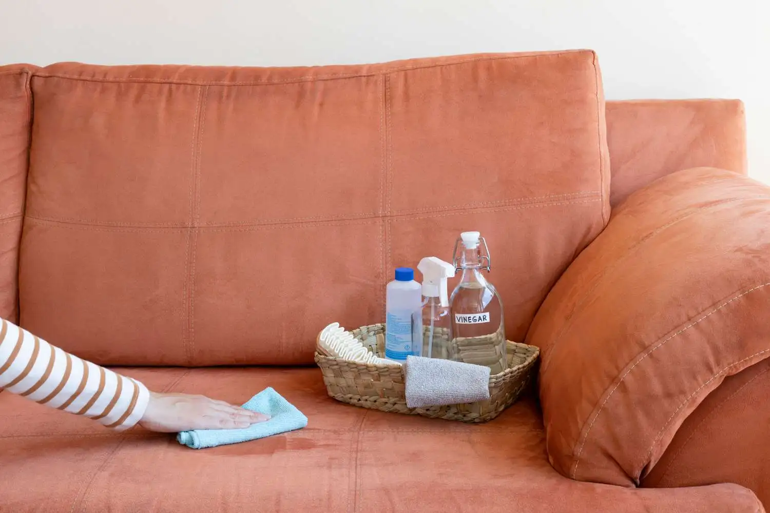 How to Clean the House After Lice