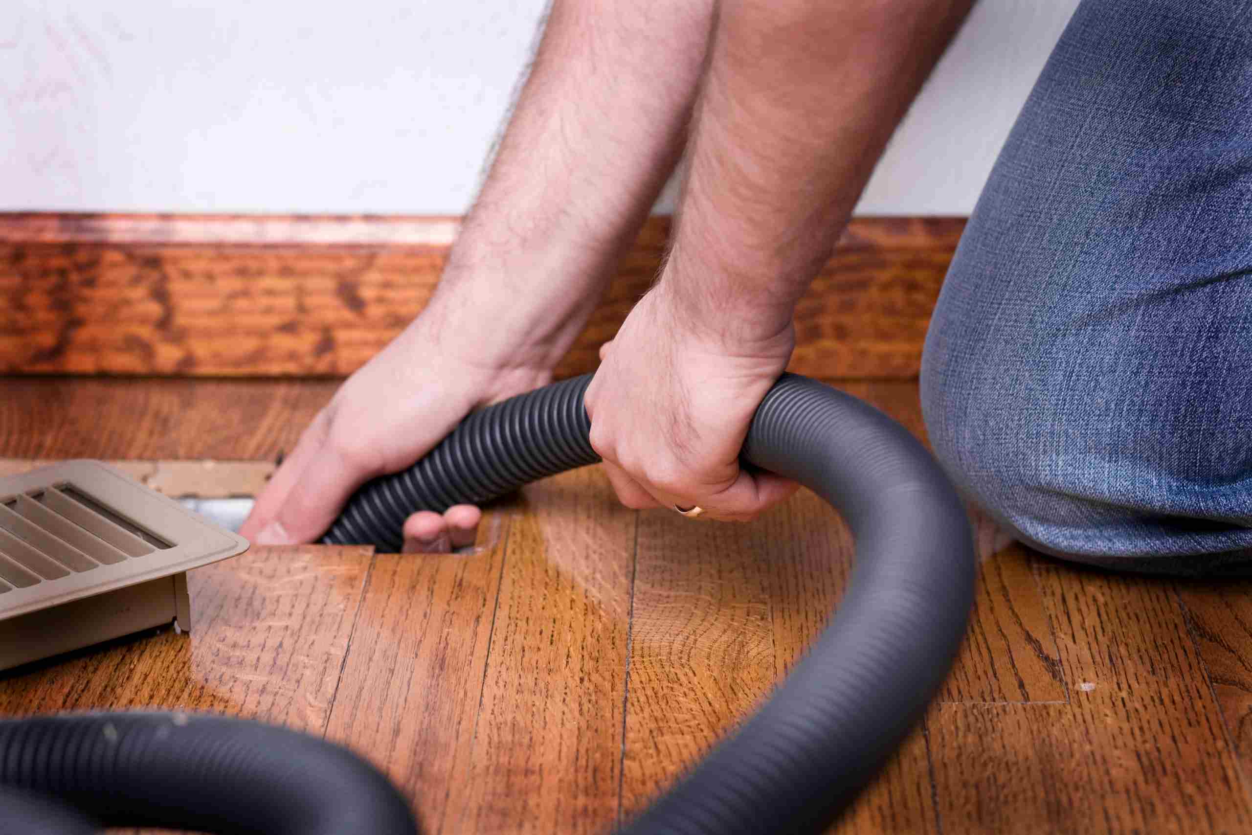 How to Clean Air Vents in Your House
