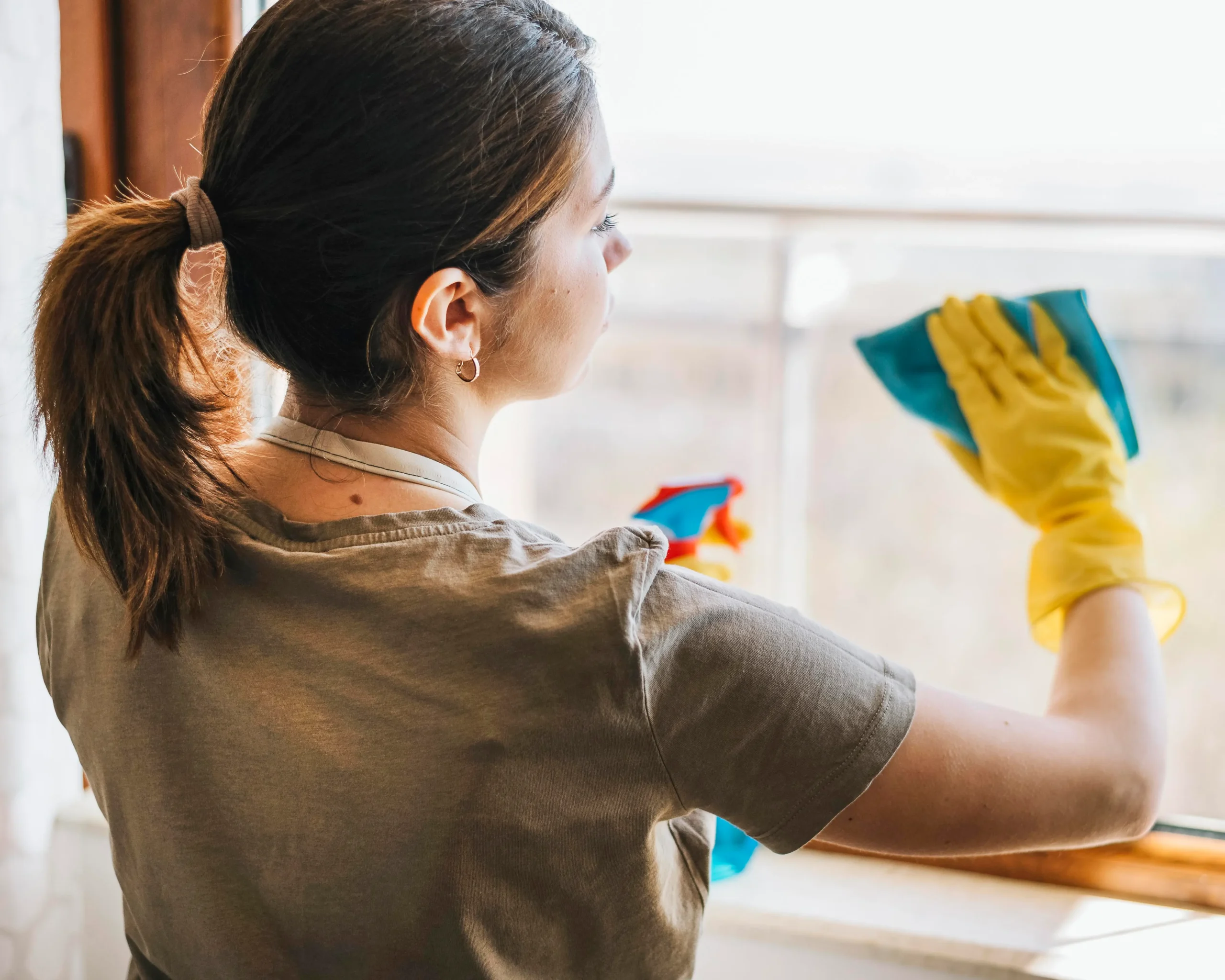 How to Clean the Outside of a House