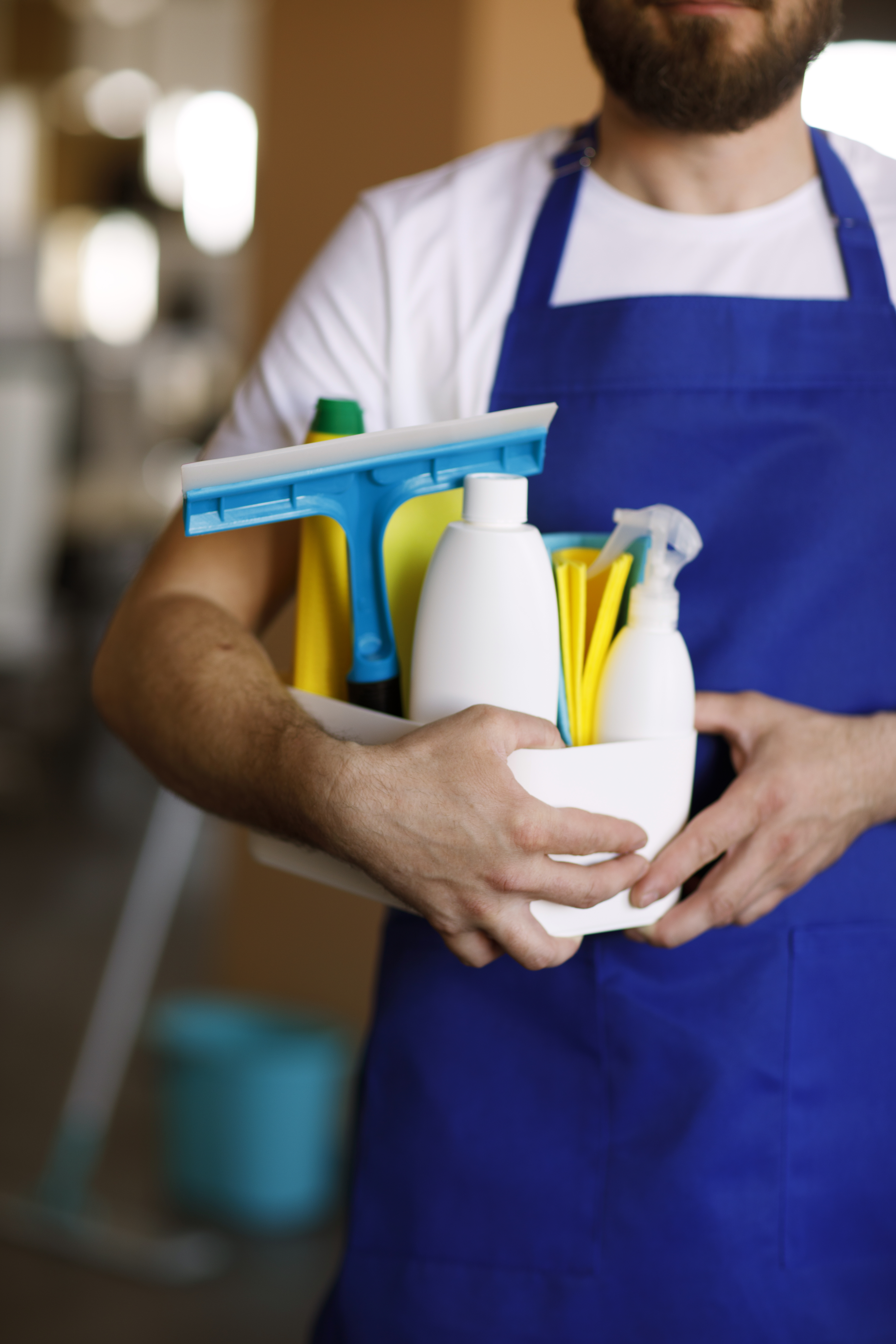 What Is the Best Cloth for Cleaning Windows
