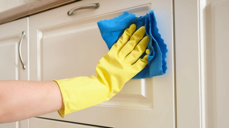 How to Clean White Kitchen Cabinets That Have Yellowed