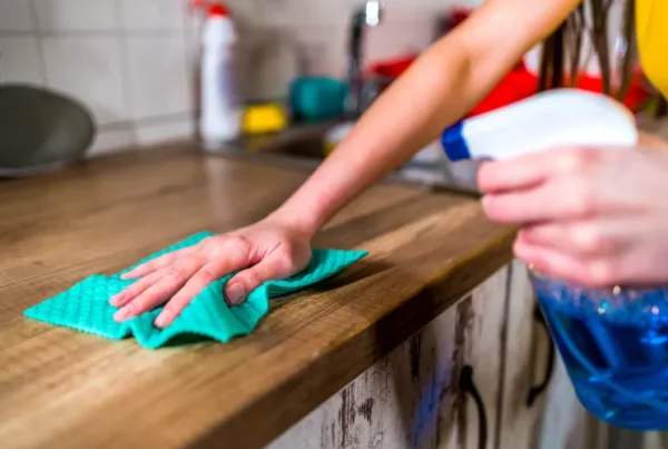 What Is the Effect of Oven Cleaner on Kitchen Countertops